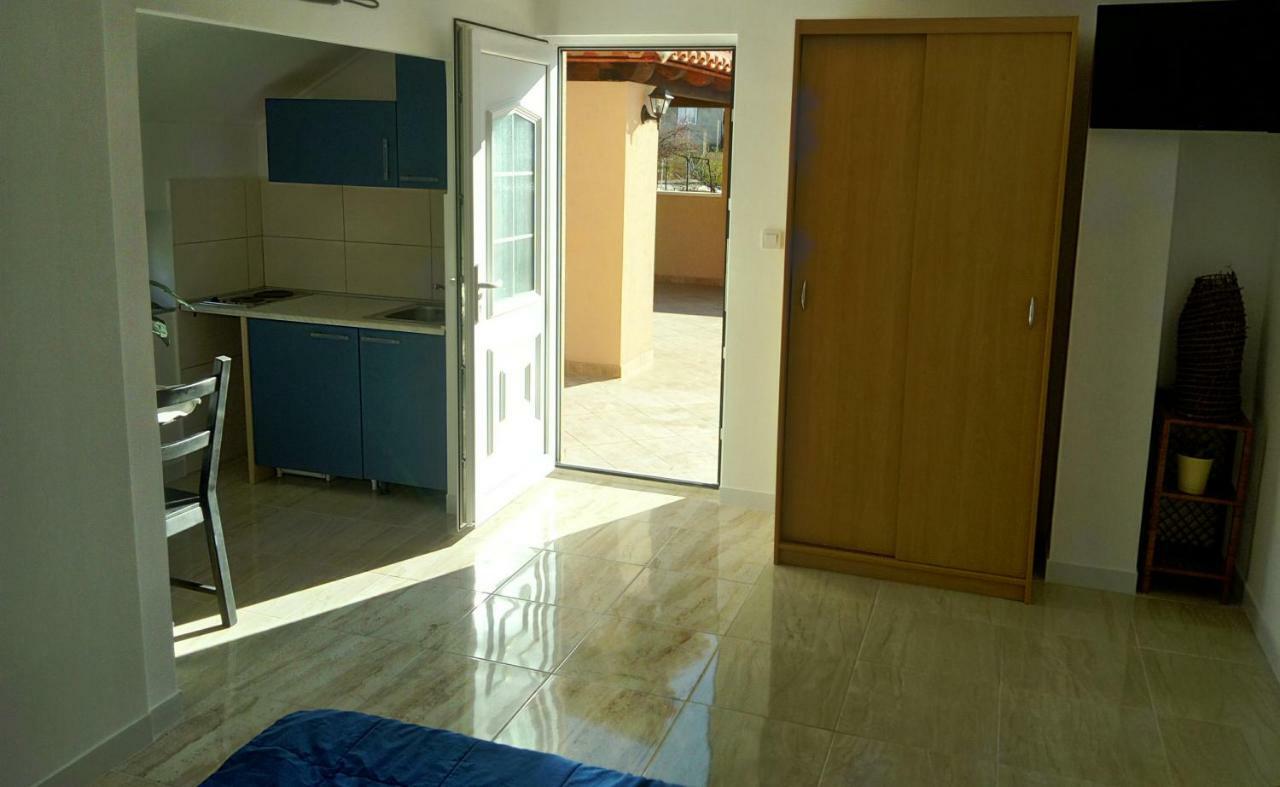Karoma Sunroof Apartment Mlini Exterior foto